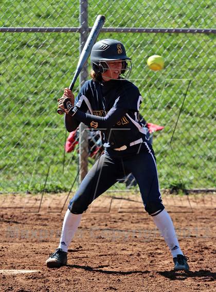 Thumbnail 3 in Lenoir City vs. Seymour photogallery.