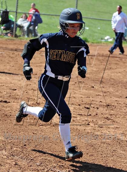 Thumbnail 3 in Lenoir City vs. Seymour photogallery.