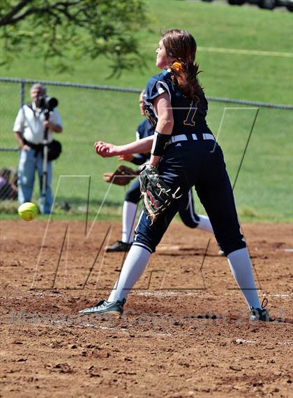 Thumbnail 2 in Lenoir City vs. Seymour photogallery.