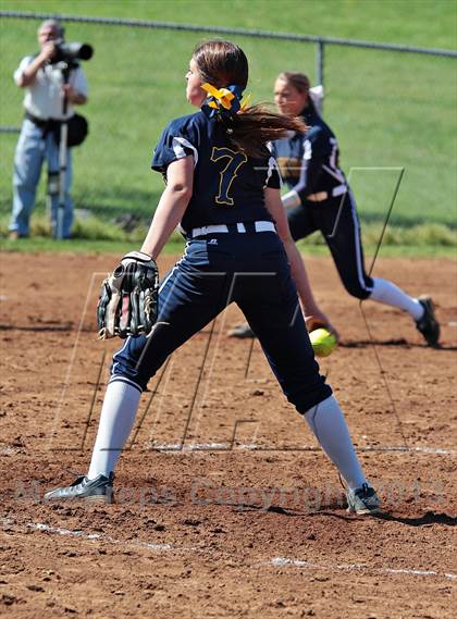 Thumbnail 2 in Lenoir City vs. Seymour photogallery.