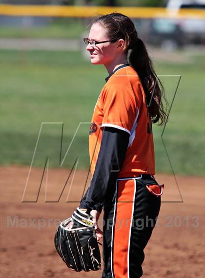 Thumbnail 1 in Lenoir City vs. Seymour photogallery.