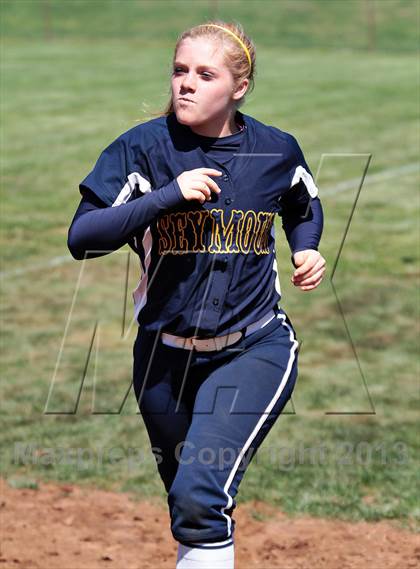 Thumbnail 1 in Lenoir City vs. Seymour photogallery.