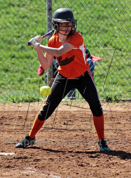 Thumbnail 2 in Lenoir City vs. Seymour photogallery.