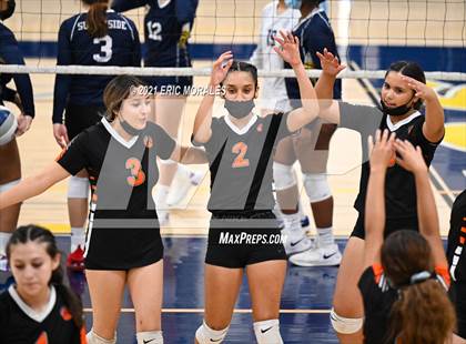 Thumbnail 3 in Sunnyside vs Selma (Sunnyside Invitational) photogallery.
