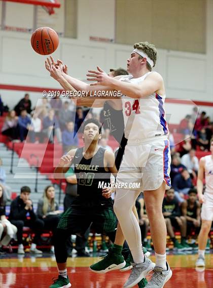 Thumbnail 3 in Birdville vs Grapevine photogallery.