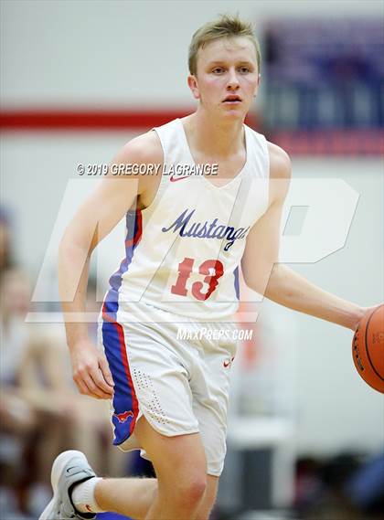 Thumbnail 3 in Birdville vs Grapevine photogallery.