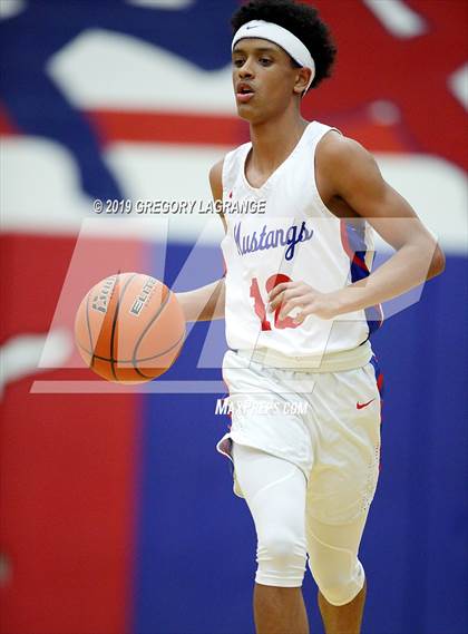 Thumbnail 3 in Birdville vs Grapevine photogallery.