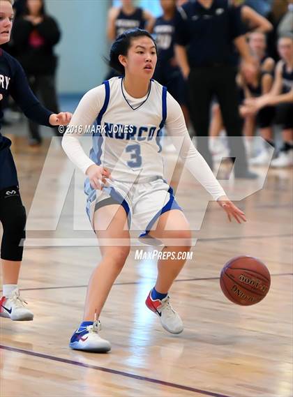 Thumbnail 2 in Norco vs. Perry (Nike Tournament of Champions) photogallery.