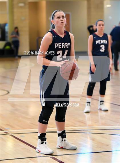 Thumbnail 3 in Norco vs. Perry (Nike Tournament of Champions) photogallery.