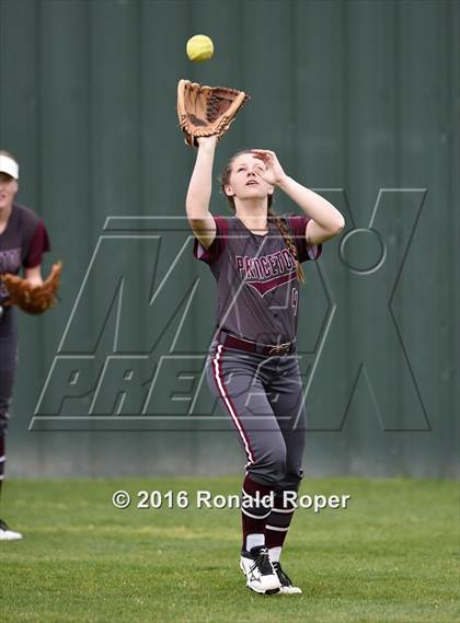 Thumbnail 2 in Princeton vs. Wylie photogallery.