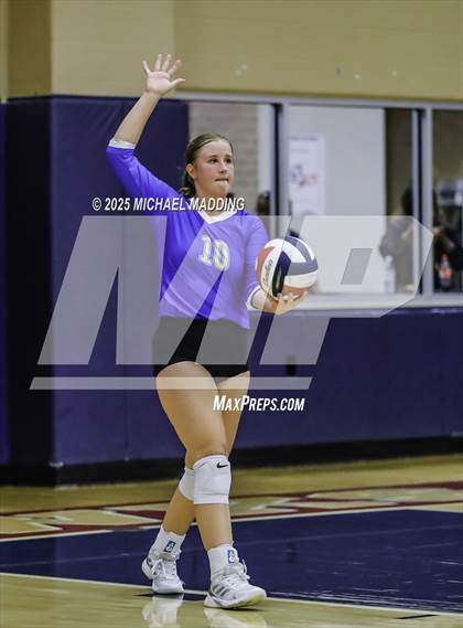 Thumbnail 2 in Hamshire-Fannett @ Hardin-Jefferson photogallery.