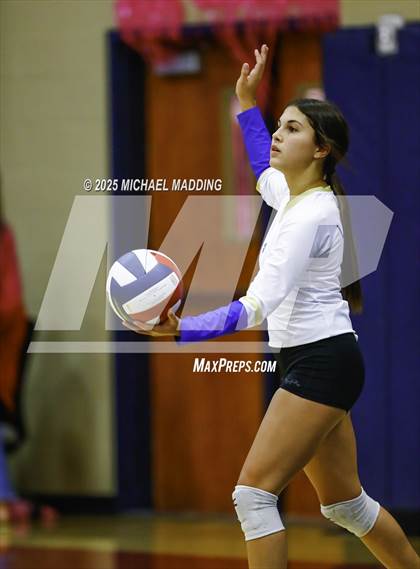 Thumbnail 3 in Hamshire-Fannett @ Hardin-Jefferson photogallery.