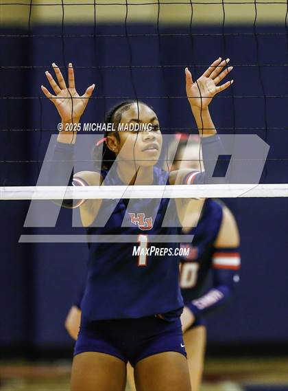 Thumbnail 1 in Hamshire-Fannett @ Hardin-Jefferson photogallery.