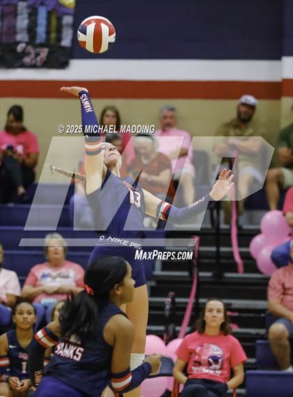 Thumbnail 2 in Hamshire-Fannett @ Hardin-Jefferson photogallery.