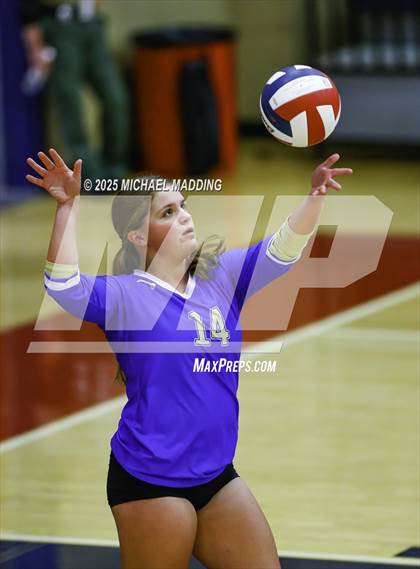 Thumbnail 2 in Hamshire-Fannett @ Hardin-Jefferson photogallery.