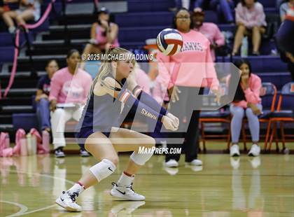 Thumbnail 2 in Hamshire-Fannett @ Hardin-Jefferson photogallery.