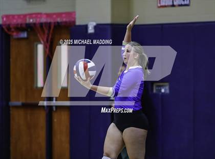 Thumbnail 3 in Hamshire-Fannett @ Hardin-Jefferson photogallery.