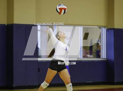 Thumbnail 2 in Hamshire-Fannett @ Hardin-Jefferson photogallery.