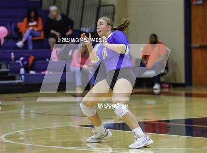 Thumbnail 3 in Hamshire-Fannett @ Hardin-Jefferson photogallery.