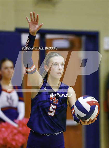 Thumbnail 1 in Hamshire-Fannett @ Hardin-Jefferson photogallery.