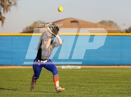 Thumbnail 1 in Hardee (Team & Individuals) photogallery.