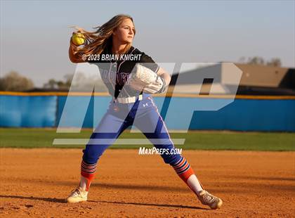 Thumbnail 2 in Hardee (Team & Individuals) photogallery.