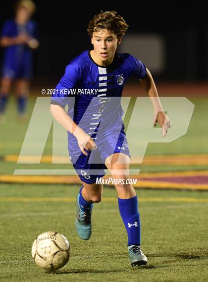 Thumbnail 1 in Somers vs. Old Saybrook (CIAC Class S Semifinal) photogallery.