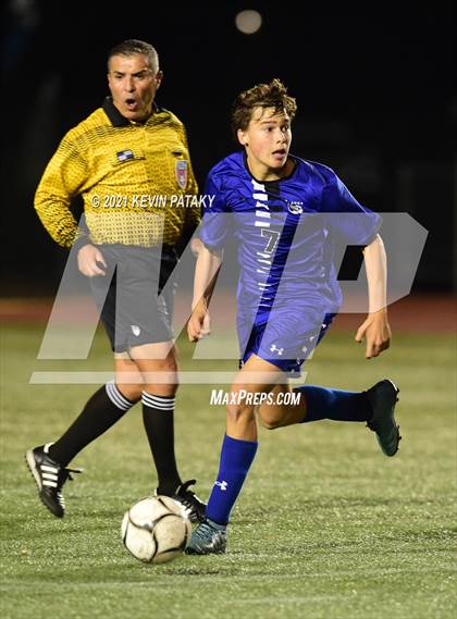 Thumbnail 2 in Somers vs. Old Saybrook (CIAC Class S Semifinal) photogallery.