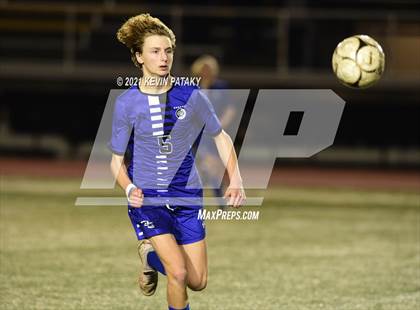 Thumbnail 1 in Somers vs. Old Saybrook (CIAC Class S Semifinal) photogallery.