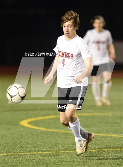 Thumbnail 3 in Somers vs. Old Saybrook (CIAC Class S Semifinal) photogallery.