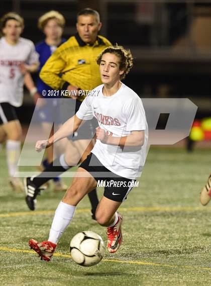 Thumbnail 3 in Somers vs. Old Saybrook (CIAC Class S Semifinal) photogallery.