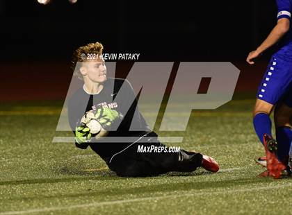 Thumbnail 1 in Somers vs. Old Saybrook (CIAC Class S Semifinal) photogallery.