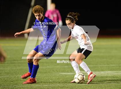 Thumbnail 3 in Somers vs. Old Saybrook (CIAC Class S Semifinal) photogallery.