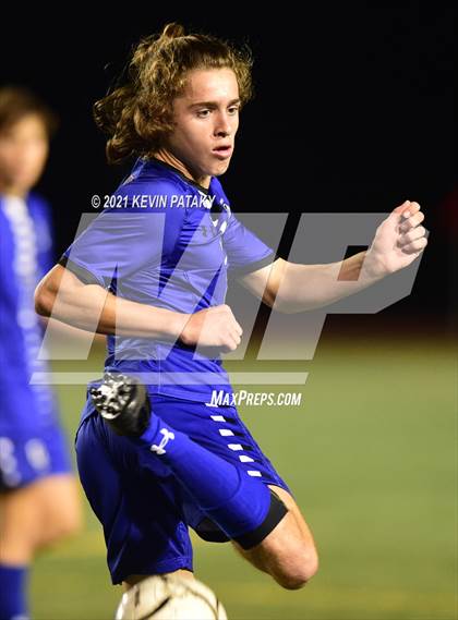 Thumbnail 3 in Somers vs. Old Saybrook (CIAC Class S Semifinal) photogallery.
