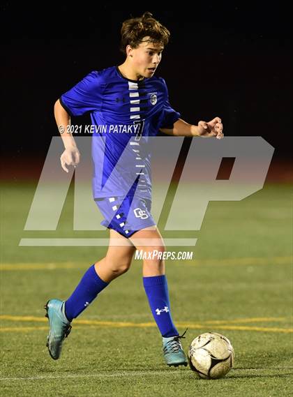 Thumbnail 2 in Somers vs. Old Saybrook (CIAC Class S Semifinal) photogallery.
