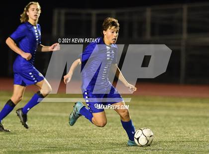 Thumbnail 3 in Somers vs. Old Saybrook (CIAC Class S Semifinal) photogallery.