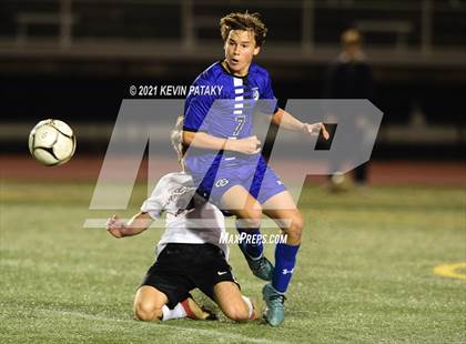 Thumbnail 3 in Somers vs. Old Saybrook (CIAC Class S Semifinal) photogallery.