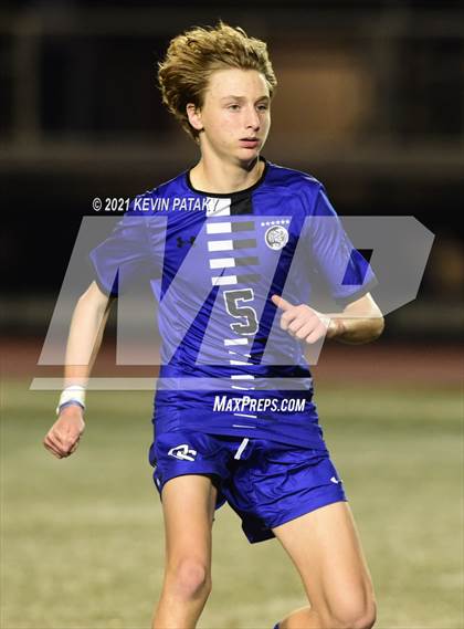 Thumbnail 2 in Somers vs. Old Saybrook (CIAC Class S Semifinal) photogallery.