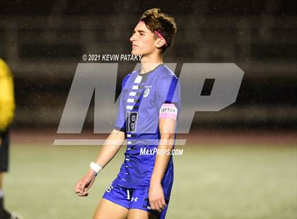 Thumbnail 3 in Somers vs. Old Saybrook (CIAC Class S Semifinal) photogallery.
