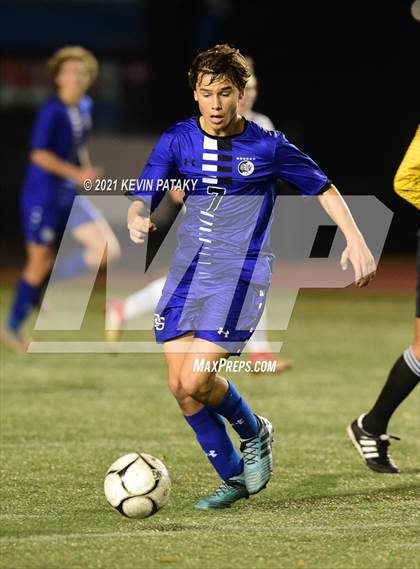 Thumbnail 1 in Somers vs. Old Saybrook (CIAC Class S Semifinal) photogallery.