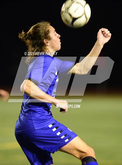 Thumbnail 2 in Somers vs. Old Saybrook (CIAC Class S Semifinal) photogallery.