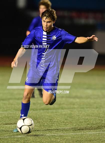 Thumbnail 3 in Somers vs. Old Saybrook (CIAC Class S Semifinal) photogallery.