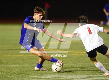 Thumbnail 2 in Somers vs. Old Saybrook (CIAC Class S Semifinal) photogallery.
