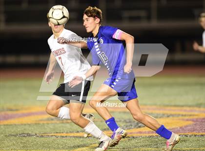 Thumbnail 3 in Somers vs. Old Saybrook (CIAC Class S Semifinal) photogallery.