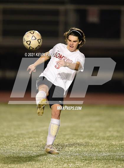 Thumbnail 3 in Somers vs. Old Saybrook (CIAC Class S Semifinal) photogallery.