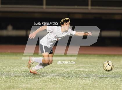 Thumbnail 2 in Somers vs. Old Saybrook (CIAC Class S Semifinal) photogallery.