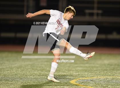 Thumbnail 1 in Somers vs. Old Saybrook (CIAC Class S Semifinal) photogallery.