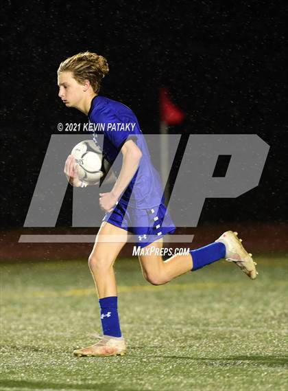 Thumbnail 1 in Somers vs. Old Saybrook (CIAC Class S Semifinal) photogallery.