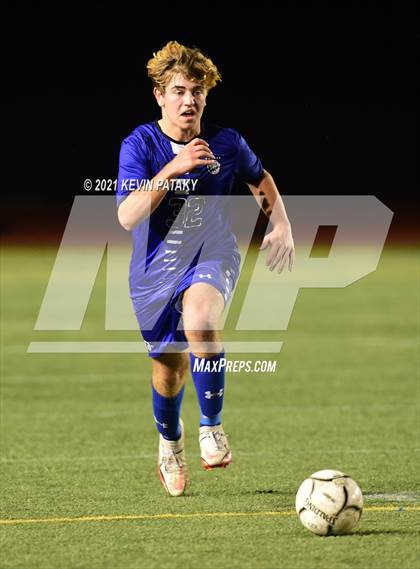 Thumbnail 2 in Somers vs. Old Saybrook (CIAC Class S Semifinal) photogallery.
