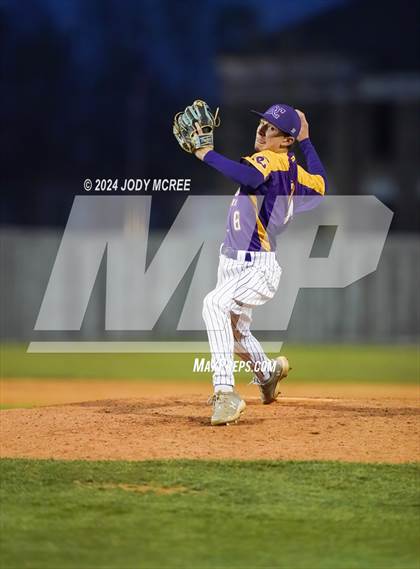 Thumbnail 1 in Desoto Central vs Hernando photogallery.